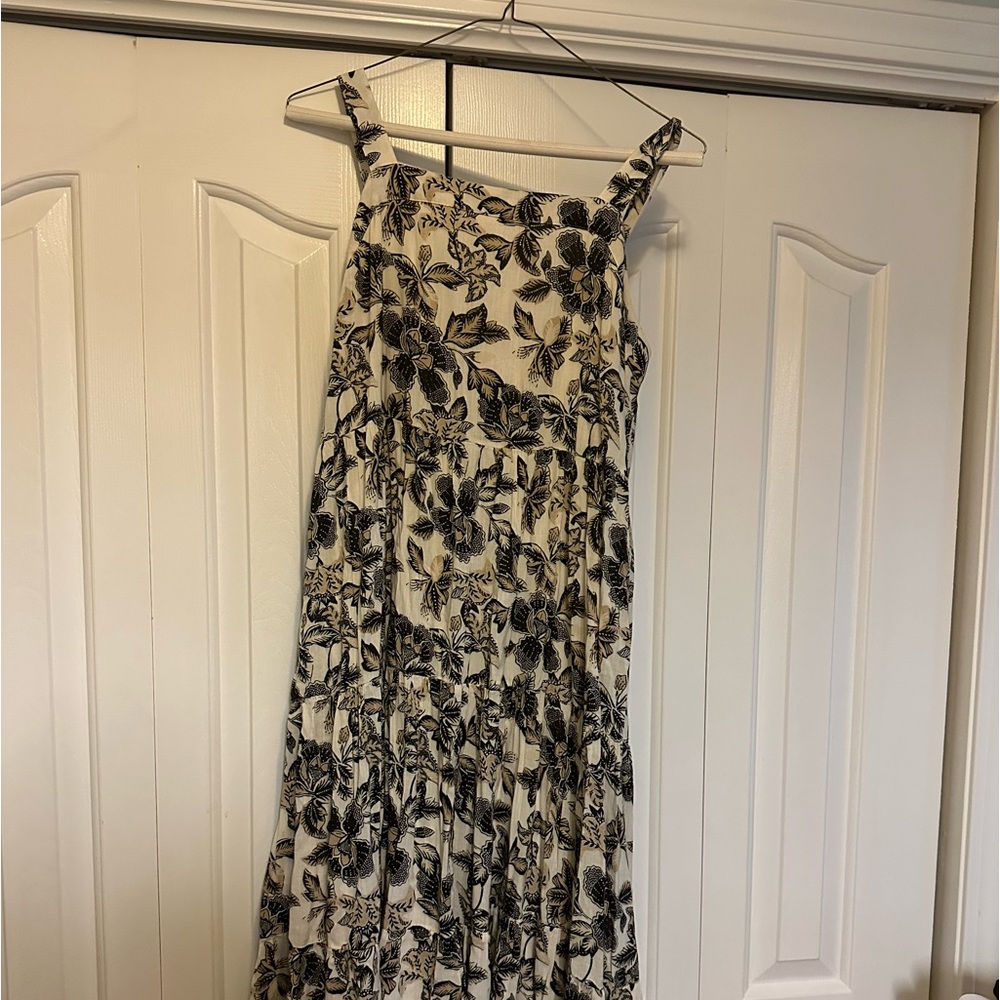 Old Navy sundress brown tan black floral midi tiered Medium M Evereve